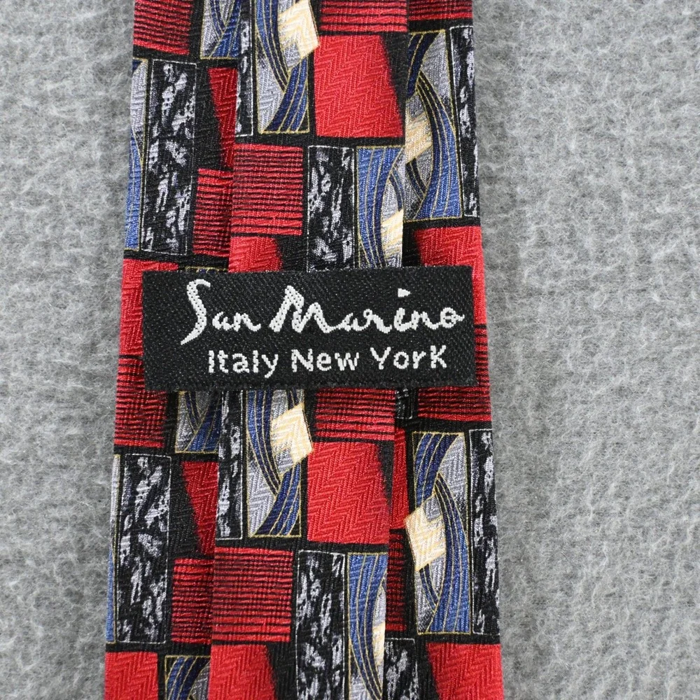San Marino Mens Vintage 90s Geometric Abstract Silk Necktie OS Red Black